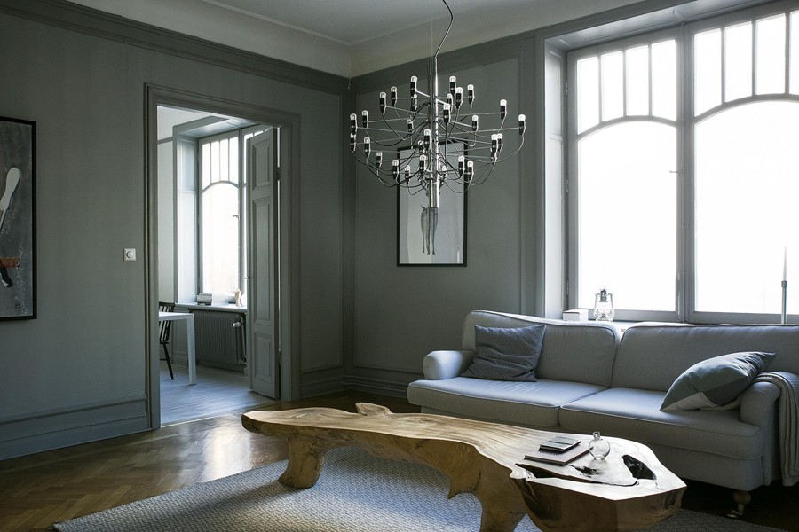 THIS WEEKS MOST INSPIRING // A BEAUTIFUL GREY APARTMENT