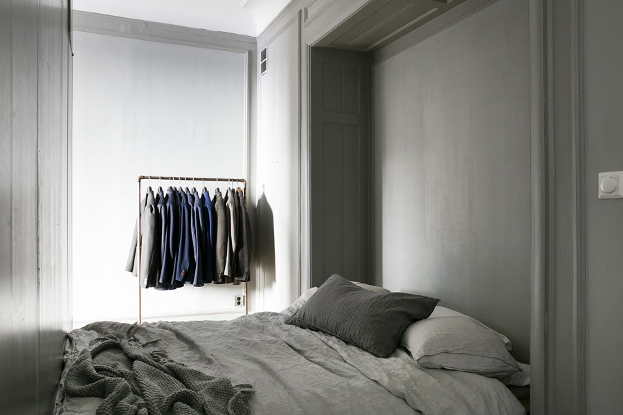 THIS WEEKS MOST INSPIRING // A BEAUTIFUL GREY APARTMENT