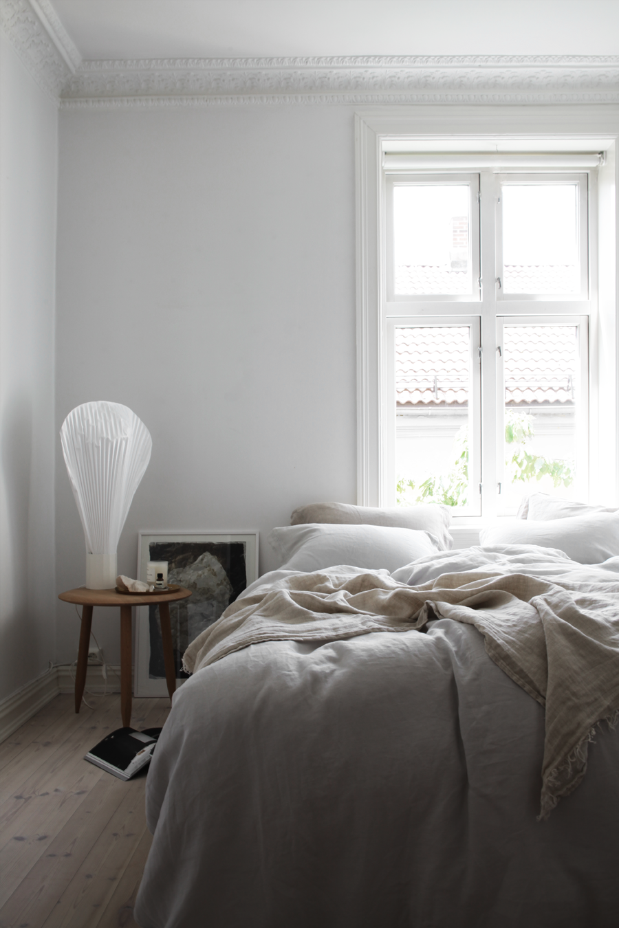 BRIGHT AND AIRY BEDROOM FOR SUMMER