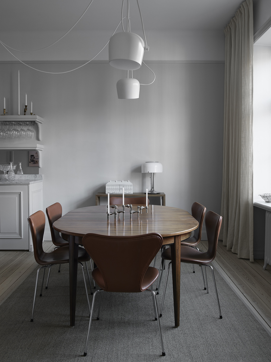 THE BEAUTIFUL STOCKHOLM HOME OF MADELEINE ASPLUND KLINGSTEDT